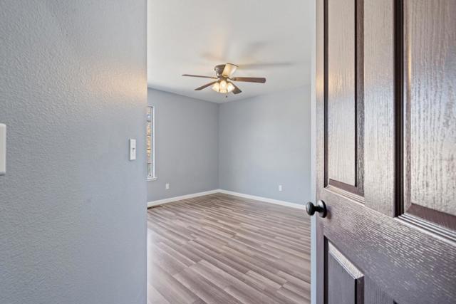 961 Alder Street, Hollister CA: https://media.crmls.org/mediaz/253b84c1-6d1a-427c-bb96-15e10c334d61.jpg