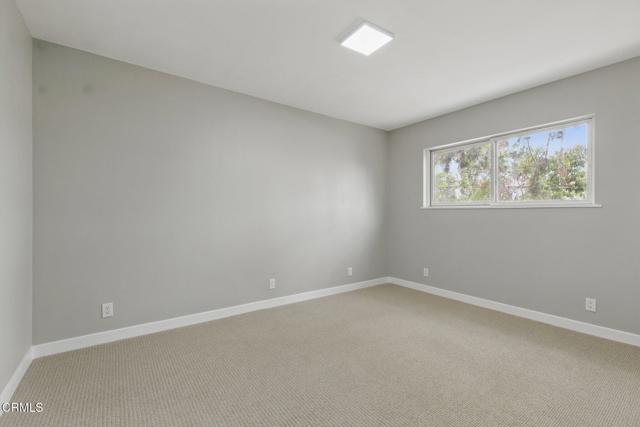 6433 Ralston Street, Ventura CA: https://media.crmls.org/mediaz/253bb783-6821-42f3-90f1-b272e3d84b15.jpg