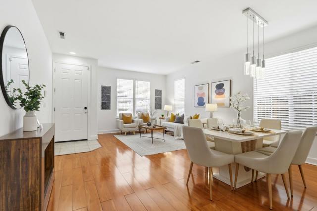 4790 Canela Way, San Jose CA: https://media.crmls.org/mediaz/253c2581-5e6f-46da-8e91-d73cd5914c2d.jpg