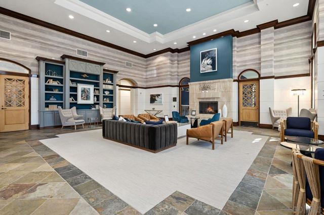 4165 Executive Dr, La Jolla CA: https://media.crmls.org/mediaz/253c7cd5-8772-4e3d-b59f-c401747041b4.jpg