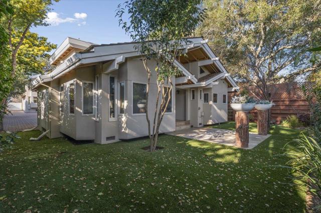 148 Kingsley Avenue, Palo Alto CA: https://media.crmls.org/mediaz/253e7e41-90e6-414e-b84d-ab2d2ef626b5.jpg