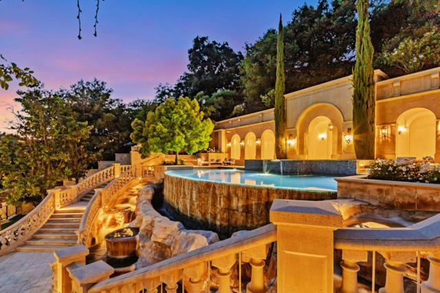 15681 Kennedy Road, Los Gatos CA: https://media.crmls.org/mediaz/253ec29e-b28b-45a5-b7ab-7d8833c672d4.jpg