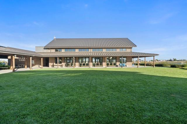 854 Freeboard Court, Bethel Island CA: https://media.crmls.org/mediaz/253f9d54-1a50-4ed9-9036-15d63c929cc3.jpg
