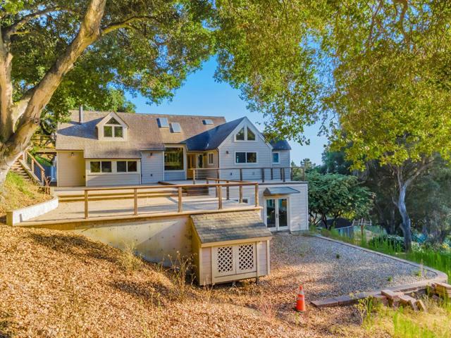 411 Hecker Pass Road, Watsonville CA: https://media.crmls.org/mediaz/253fc7c5-71d2-484c-b67a-77f50b58123b.jpg