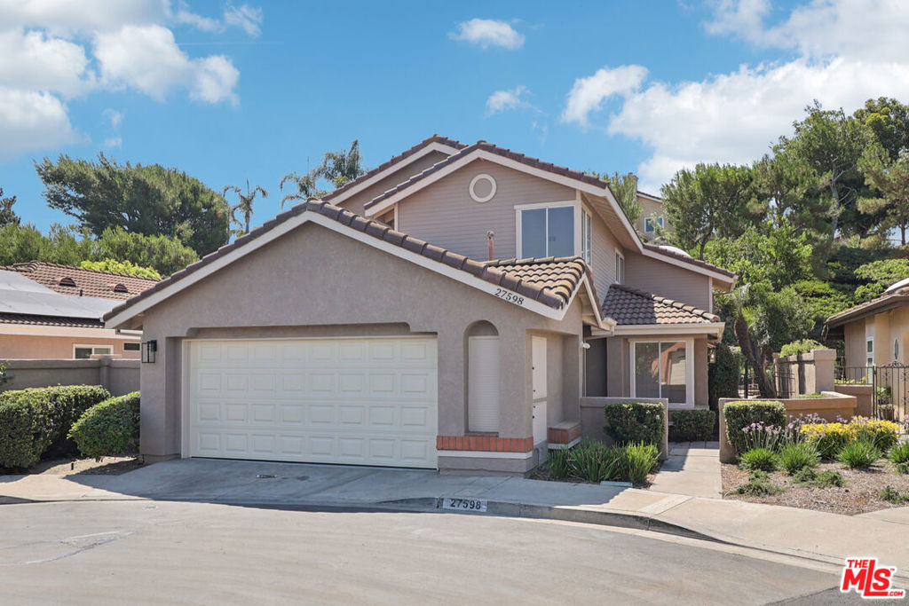 27598 Paseo Sonata