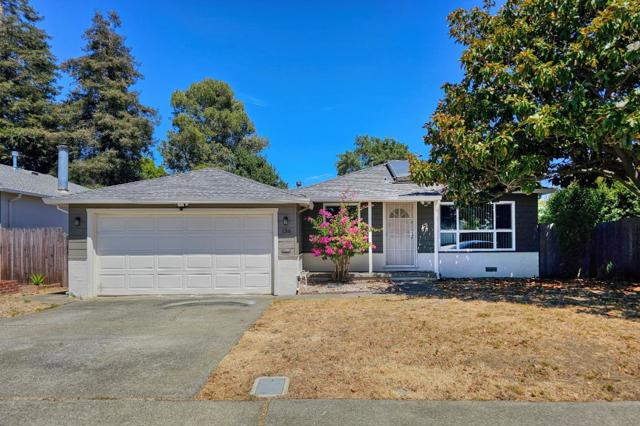 136 Mesa Verde Street, Vallejo CA: https://media.crmls.org/mediaz/254098c2-1f5a-45b4-aadc-aa72c463742b.jpg
