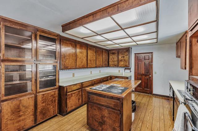 13560 Santa Teresa Boulevard, San Martin CA: https://media.crmls.org/mediaz/25414988-318a-448d-ab1b-c1d6f51e4c98.jpg