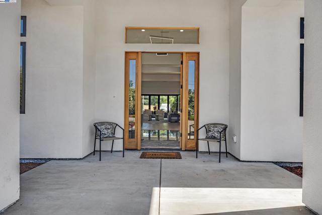 Image 3 of 60 For 3707 Trenery Drive