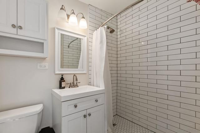 132 134 Phoebe St, Encinitas CA: https://media.crmls.org/mediaz/2545966f-4e2f-4dcc-a3e1-e855c50ca4f4.jpg