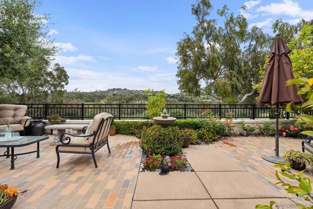 16918 Blue Shadows Ln, San Diego CA: https://media.crmls.org/mediaz/2545c8a2-7515-45b2-bdbb-f40b497483f3.jpg