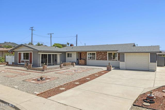 220 Lantana Street, Camarillo CA: https://media.crmls.org/mediaz/2548b7fb-35c0-453b-b412-f7f6fe9710b3.jpg