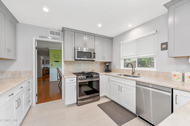 4962 Beech Ct Simi Valley-15