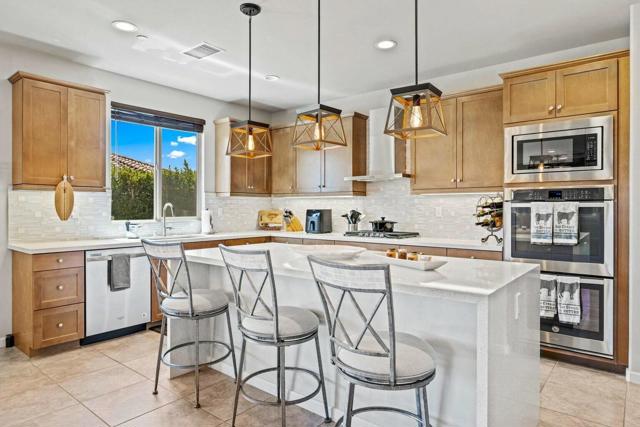 35551 Luna Court, Palm Desert CA: https://media.crmls.org/mediaz/25497963-cdc0-40af-ab41-8a4b221727ff.jpg