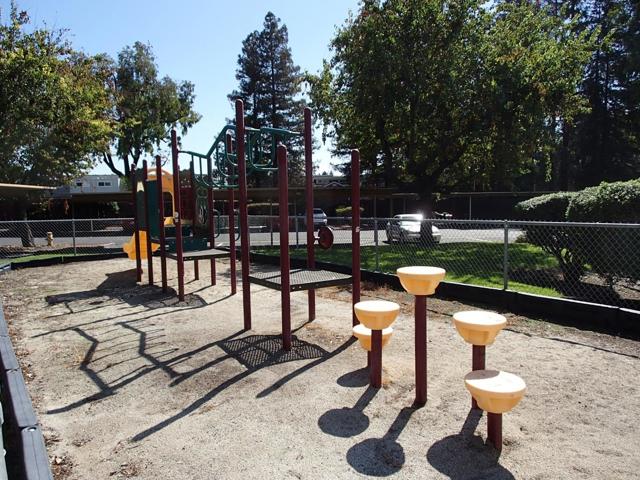 496 Dempsey Road, Milpitas CA: https://media.crmls.org/mediaz/2549fb30-b911-45d5-b626-5ca559764cd8.jpg