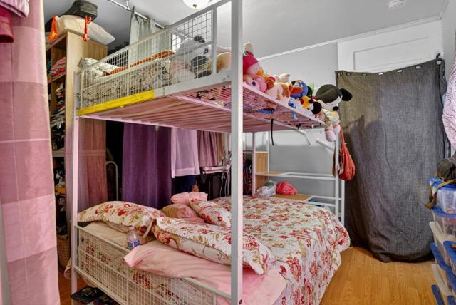 422 N 5th Street, San Jose CA: https://media.crmls.org/mediaz/254a1283-2cd1-4f8c-819f-4a1172950657.jpg