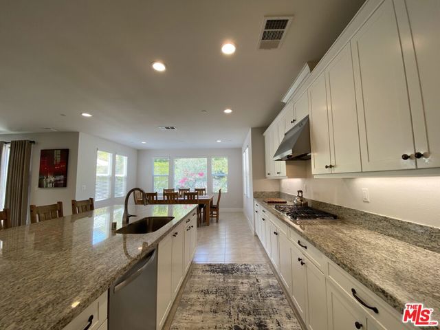 18648 Juniper Springs Drive, Canyon Country CA: https://media.crmls.org/mediaz/254accd3-8ee0-4e4c-b932-90f228cb5214.jpg