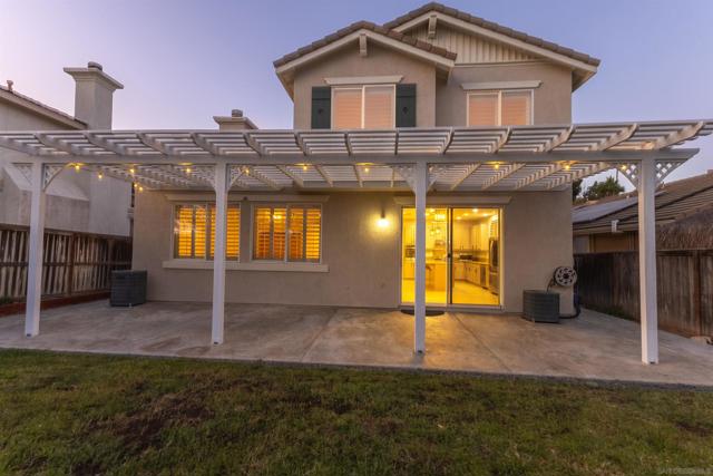 551 Dundee Ln, San Marcos CA: https://media.crmls.org/mediaz/254b222c-bfd1-4c89-b350-2abc578fa330.jpg