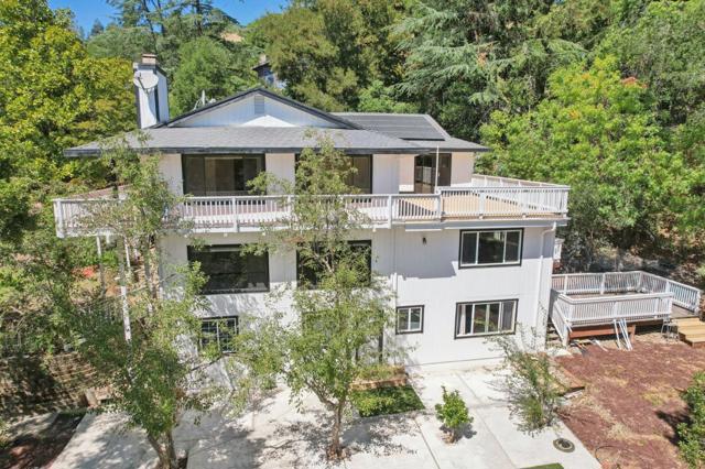 26 Ardor Drive, Orinda CA: https://media.crmls.org/mediaz/254bc45e-c18f-4749-9317-7be58d277fed.jpg