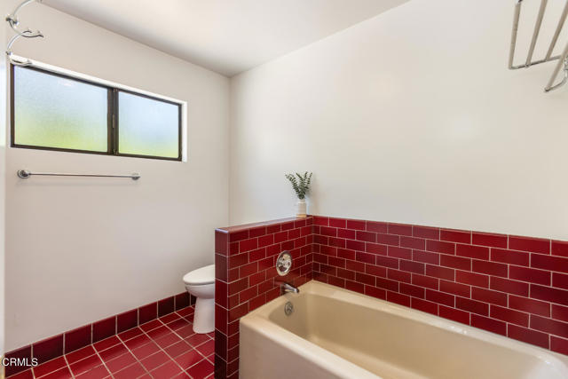 4308 Hayman Avenue, La Canada Flintridge CA: https://media.crmls.org/mediaz/254bf768-47ac-44d8-9651-ed1b52f25f23.jpg