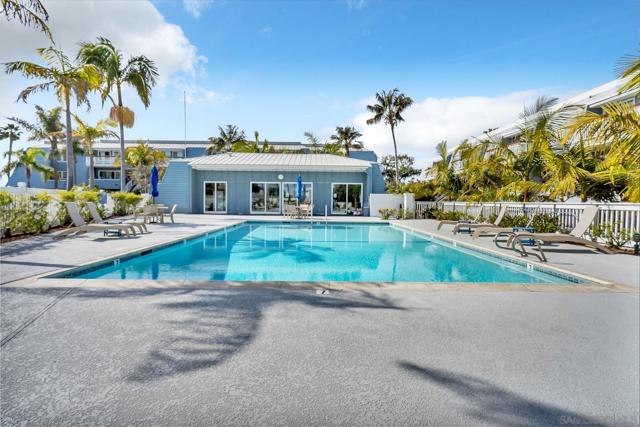 50 Montego Ct, Coronado CA: https://media.crmls.org/mediaz/254cc88a-8df5-4c6d-b870-acb3339df21e.jpg