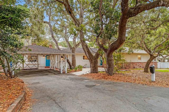 25905 Junipero Avenue, Carmel CA: https://media.crmls.org/mediaz/254ccbe1-780b-4260-8e79-ecd4e78c1aa3.jpg