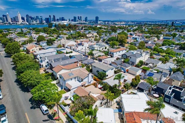 349 G Avenue, Coronado CA: https://media.crmls.org/mediaz/254cf5e3-2820-40d6-ba28-30c880f429d1.jpg