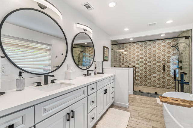 43170 Warner Trail, Palm Desert, CA 92211