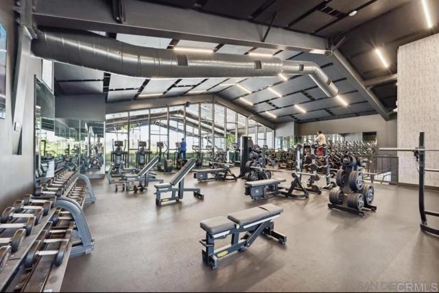 Detail Gallery Image 24 of 32 For 10433 Newbliss Way, San Diego,  CA 92126 - 3 Beds | 2 Baths