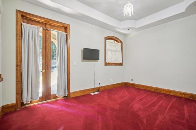 24541 Miller Hill Road, Los Gatos CA: https://media.crmls.org/mediaz/254e0ebc-eca2-4d31-ae2b-ea5cc6076653.jpg