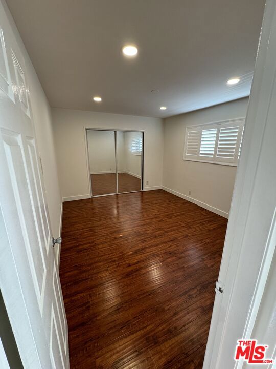 3707 Kelton Avenue, Los Angeles CA: https://media.crmls.org/mediaz/254f4fb4-30c9-41c3-b1db-6b2224e157dc.jpg
