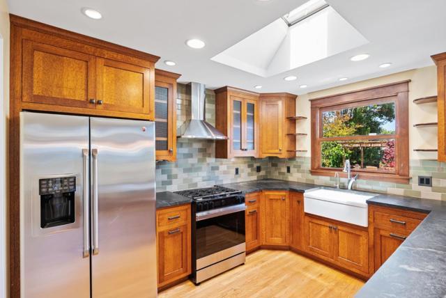 870 N 5th Street, San Jose CA: https://media.crmls.org/mediaz/255080b8-10ec-41fe-9942-af4a2d9e9af6.jpg