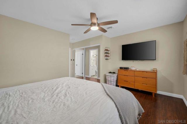 9026 W Hamilton St, Rancho Cucamonga CA: https://media.crmls.org/mediaz/2550cae4-09a2-4d1b-b9c6-367f80861fca.jpg