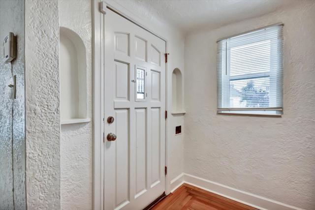 325 Capitol Street, Salinas CA: https://media.crmls.org/mediaz/2550ffdf-65a7-47ae-b73e-07ad891ea409.jpg
