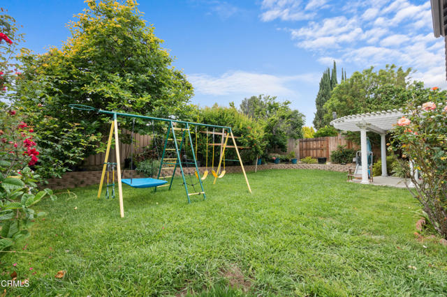 Detail Gallery Image 26 of 30 For 803 Green Valley Dr, Thousand Oaks,  CA 91320 - 4 Beds | 2/1 Baths