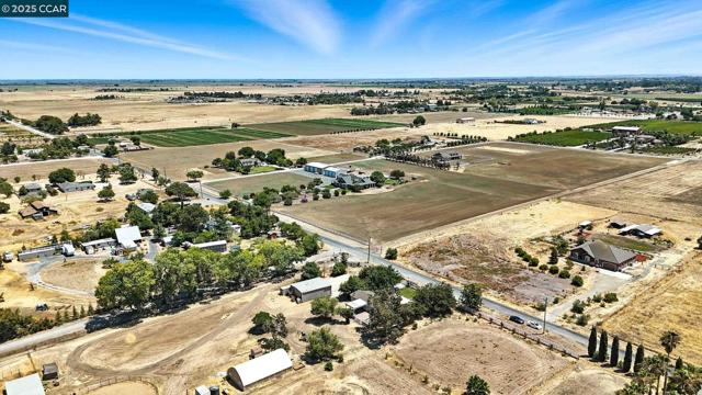 1950 Tule Ln, Knightsen CA: https://media.crmls.org/mediaz/2552db8d-559b-48a3-8d7f-f53c2364a122.jpg