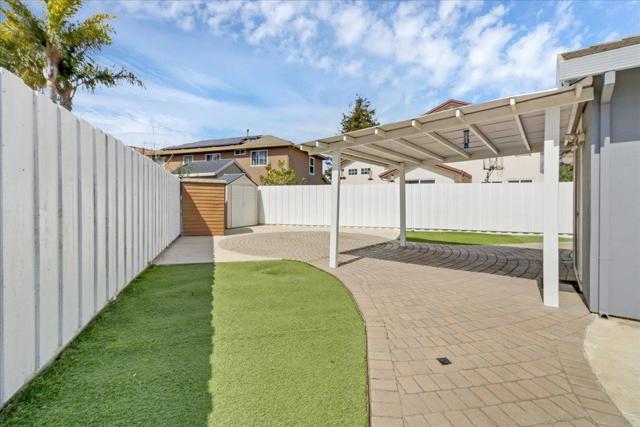 493 Churchill Way, Salinas CA: https://media.crmls.org/mediaz/2552dc83-b309-4220-babd-769ae5b70482.jpg