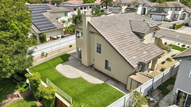 609 Rue Bayonne, Chula Vista CA: https://media.crmls.org/mediaz/2552f462-305f-466e-8b49-b38de653d6f1.jpg