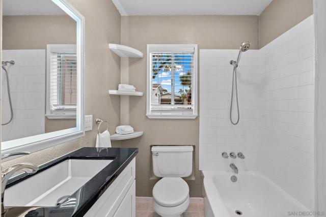 4573 4575 Massachusetts St, San Diego CA: https://media.crmls.org/mediaz/2553473b-88ab-46e5-ba55-e018cfbd83d5.jpg