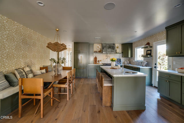 5163 Highland View Avenue, Los Angeles CA: https://media.crmls.org/mediaz/2554401b-3d6a-42a7-8a3c-1bcd04f07429.jpg