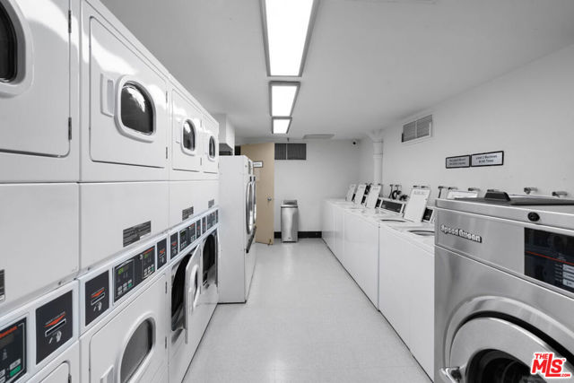 10701 Wilshire Boulevard, Los Angeles CA: https://media.crmls.org/mediaz/25556b1b-a1e2-4531-aacd-68b0266cd2bc.jpg