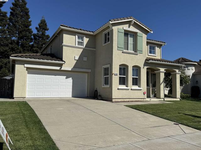 10342 Mono Ct, Stockton CA: https://media.crmls.org/mediaz/2555766c-d806-4f0b-a257-3509069b714f.jpg