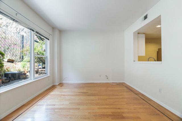 341 Stoneridge Lane, San Francisco CA: https://media.crmls.org/mediaz/2557337f-6672-48c7-bd6c-8b3defd09b08.jpg