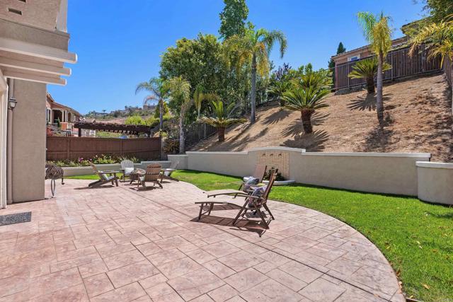 2258 Aventurine Place, Carlsbad CA: https://media.crmls.org/mediaz/2557e842-a73f-46a9-bc6c-b2e5696f8384.jpg