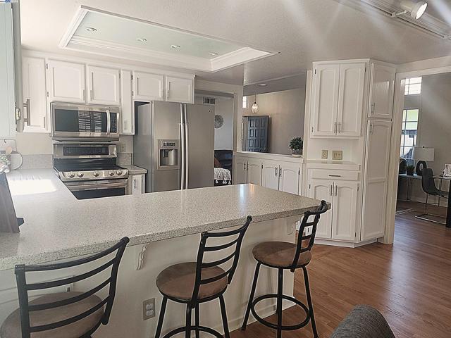 2864 El Capitan Dr, Pleasanton CA: https://media.crmls.org/mediaz/255b1df8-13e1-4bf6-8c84-9f14bca33ce9.jpg