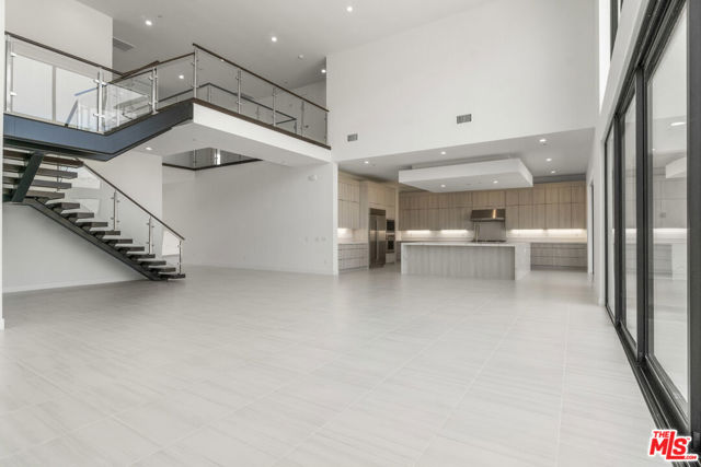 20115 W Galway Lane, Porter Ranch CA: https://media.crmls.org/mediaz/255b5bb3-245e-47f6-b6a9-6411c1a573cf.jpg