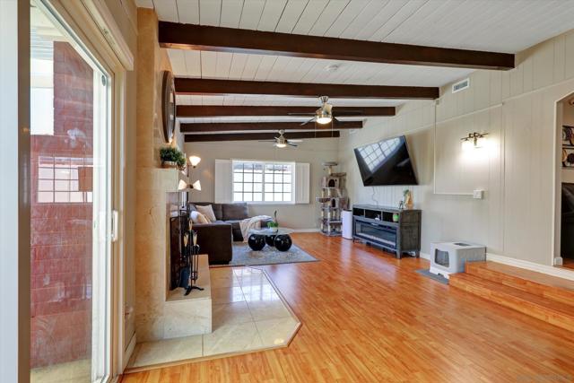 5238 Cervantes Ave, San Diego CA: https://media.crmls.org/mediaz/255b7e7e-80b3-4e1d-ba70-481571abe5f7.jpg