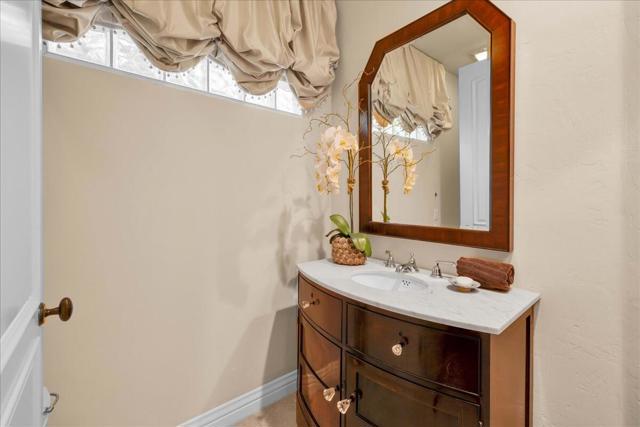 48385 Vista Calico, La Quinta CA: https://media.crmls.org/mediaz/255be261-bcdf-4980-801f-bb548b37cc31.jpg