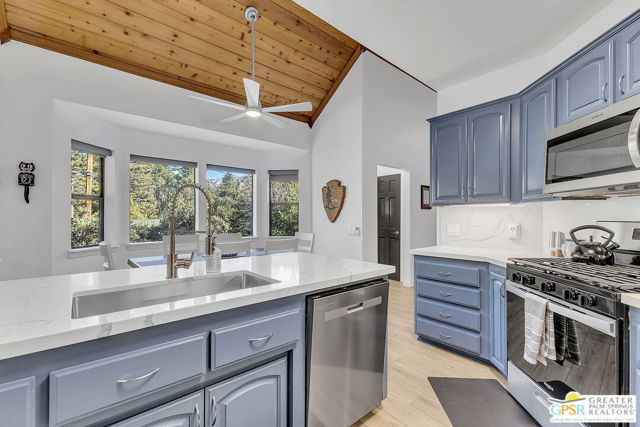 25181 Gail Drive, Idyllwild CA: https://media.crmls.org/mediaz/255c2a42-0431-48c5-b98a-9e92bae26a78.jpg