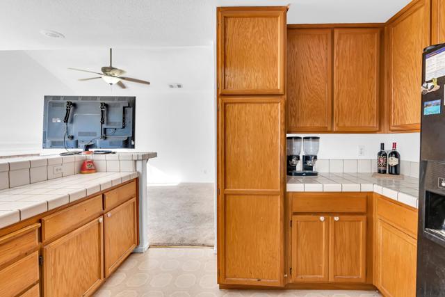 1928 Davis Drive, Los Banos CA: https://media.crmls.org/mediaz/255c66b4-378f-4f82-b75a-252168326a38.jpg