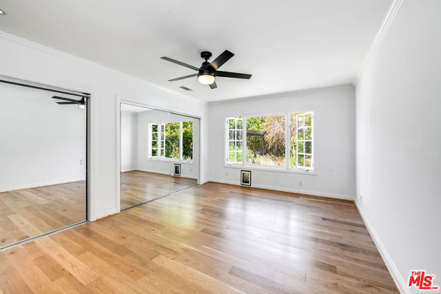 10311 Ilona Avenue, Los Angeles CA: https://media.crmls.org/mediaz/255c78d4-f3ce-49c8-8902-cc51c409b269.jpg